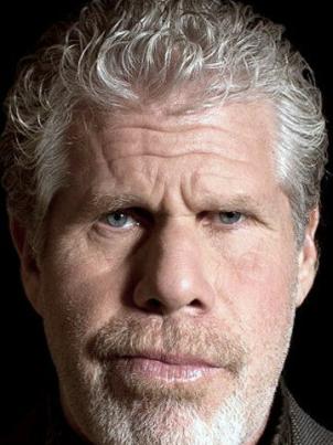 Рон Перлман