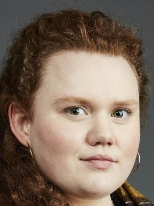 Бронвин Джеймс