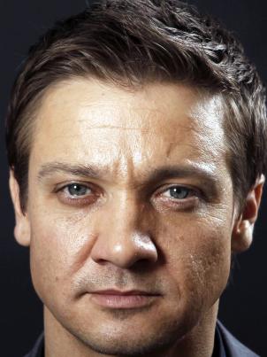 Джереми Реннер