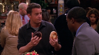 Друзья - 9 сезон - 11 серия