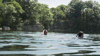 CODA: Ребенок глухих родителей