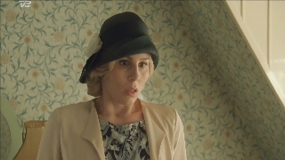 Приморский отель - 4 сезон - 1 серия